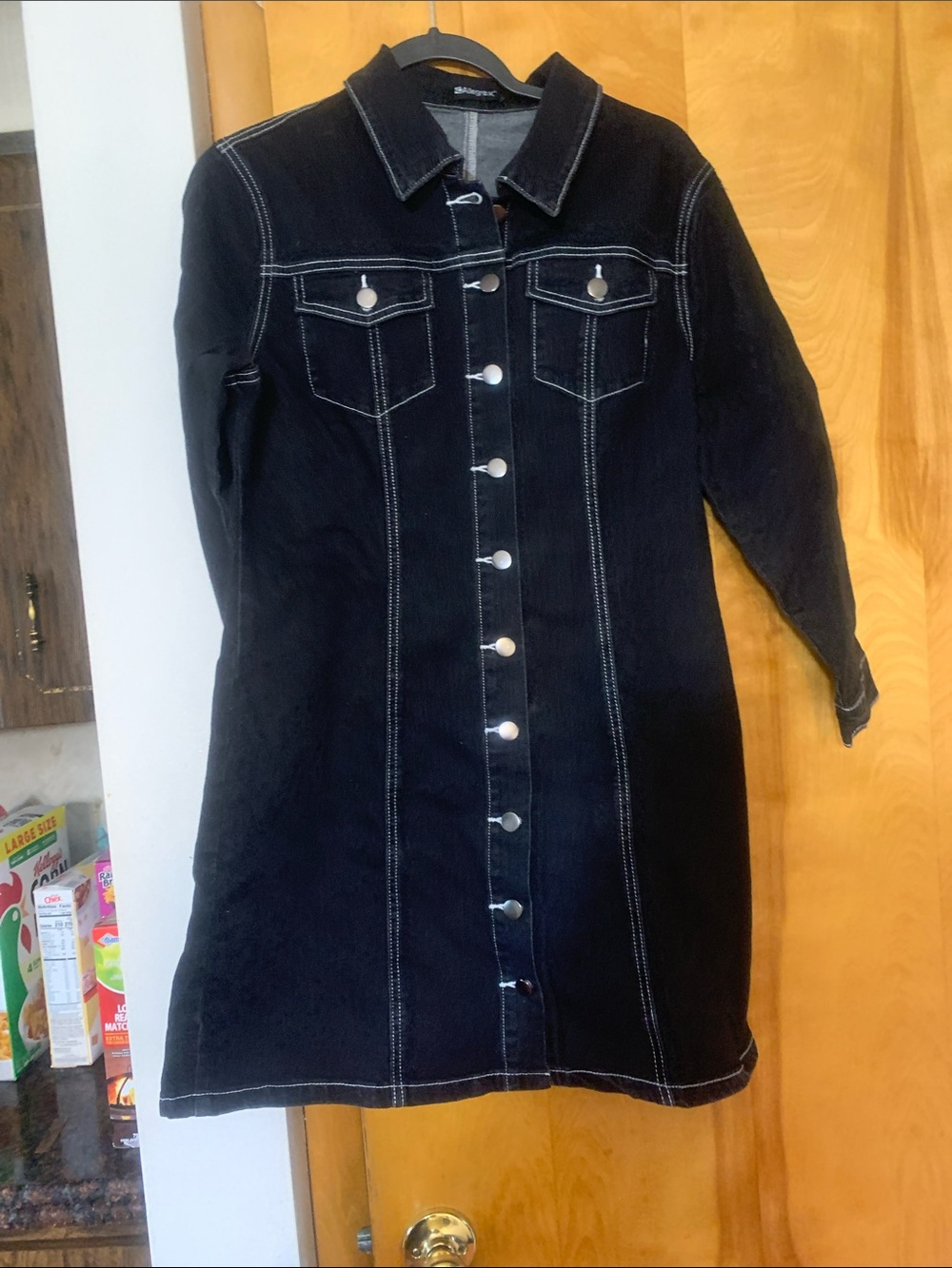 Black Jean dress  blue tote 1